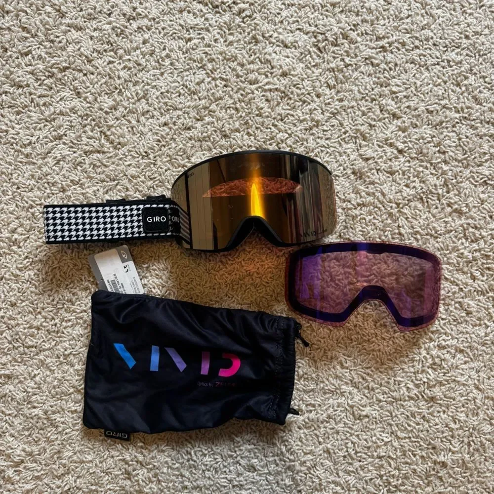 Giro Ella Ski Goggles Snowboard Goggles Houndstooth Gingham NWT